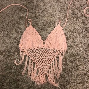 SEXY CORAL CHARLOTTE RUSSE FRAYED CROCHET TANK